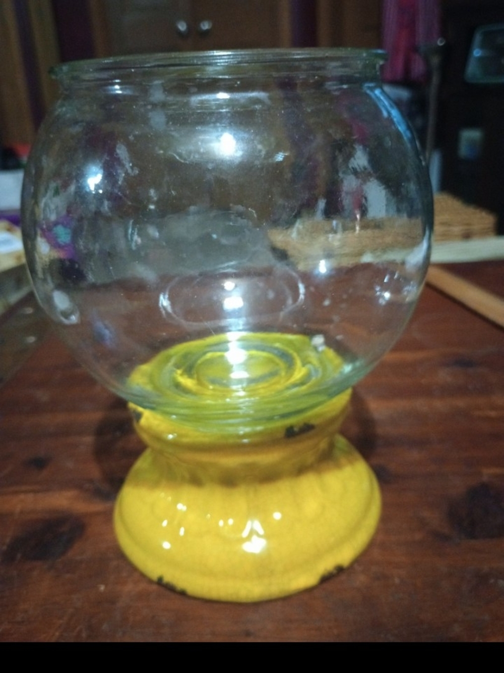 Unusual vintage 4.5"  fishbowl/terrarium/vase on yellow base. One small chip rim
